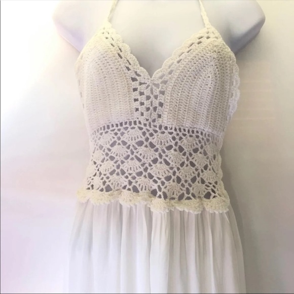 LILBETTER Crocheted Dress Backless White long dress Size Small - Picture 2 of 11
